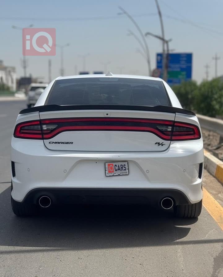 دودج تشارجر